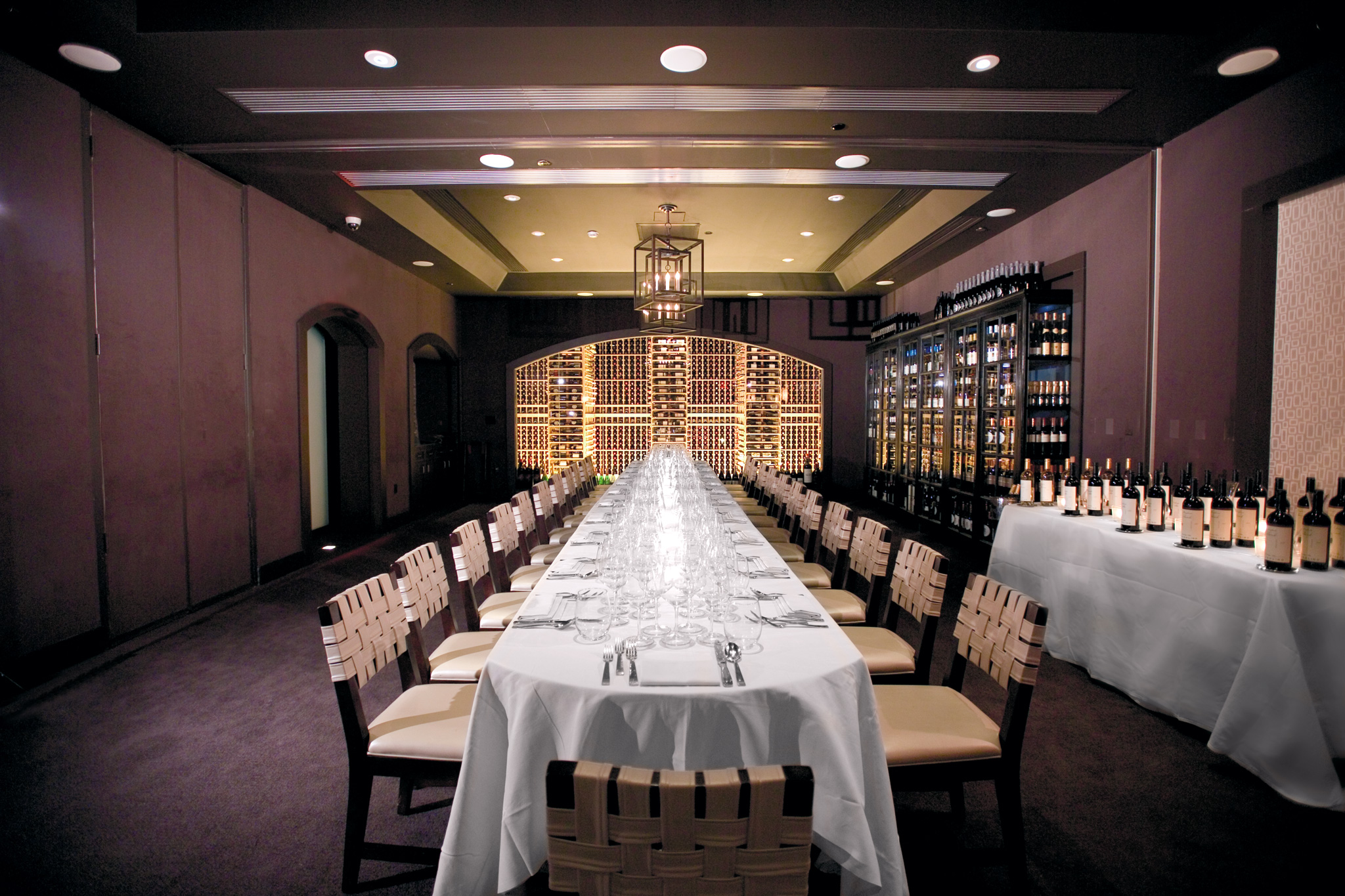 Prime Huntington Wine Room Seating – Style A